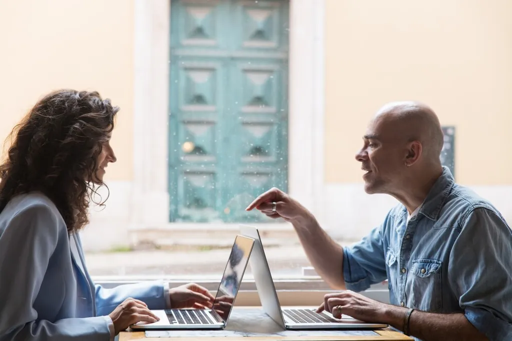 Communicating to secure small business finance